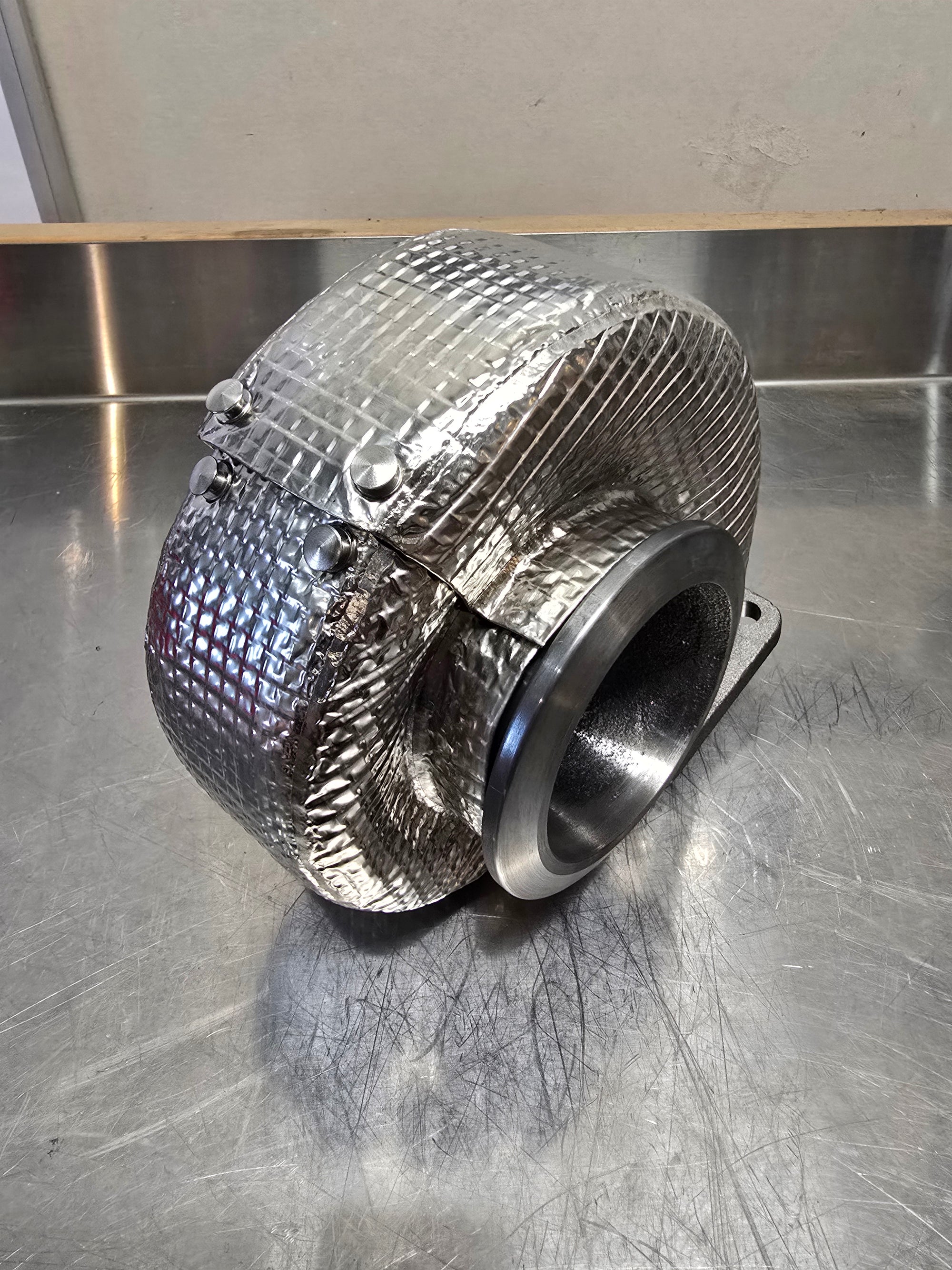 SX-E/R  S300 T4 .91 Inconel Turbine housing shield